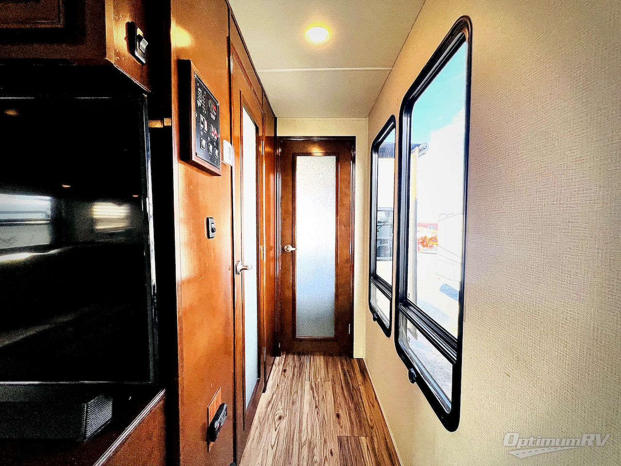 2018 Forest River Georgetown XL 377TS Photo 18