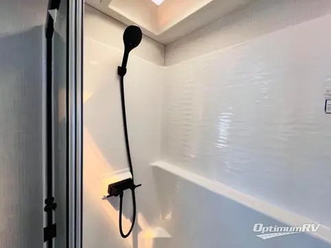 2025 Palomino Columbus 384RKH RV Photo 4