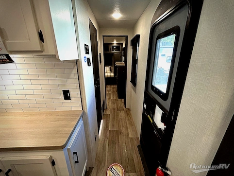 2025 Venture SportTrek Touring Edition STT343VIK RV Photo 2