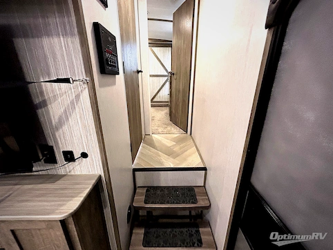 2022 Forest River Wildwood Heritage Glen 356QB RV Photo 2