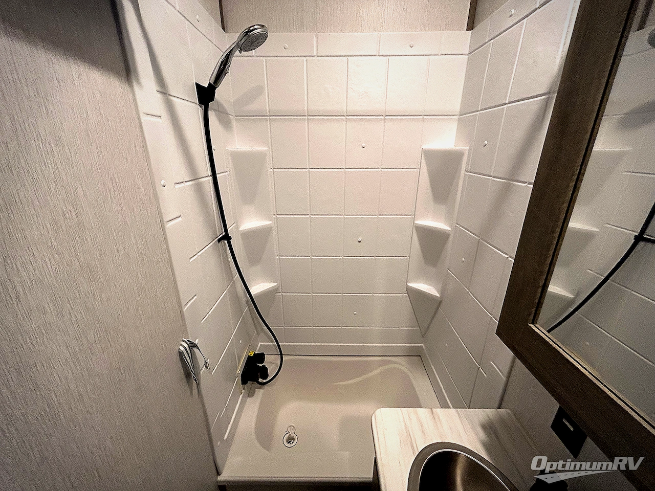 2022 Forest River Wildwood Heritage Glen 356QB Photo 22