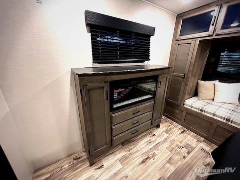 2023 Venture SportTrek Touring Edition STT272VRK RV Photo 3