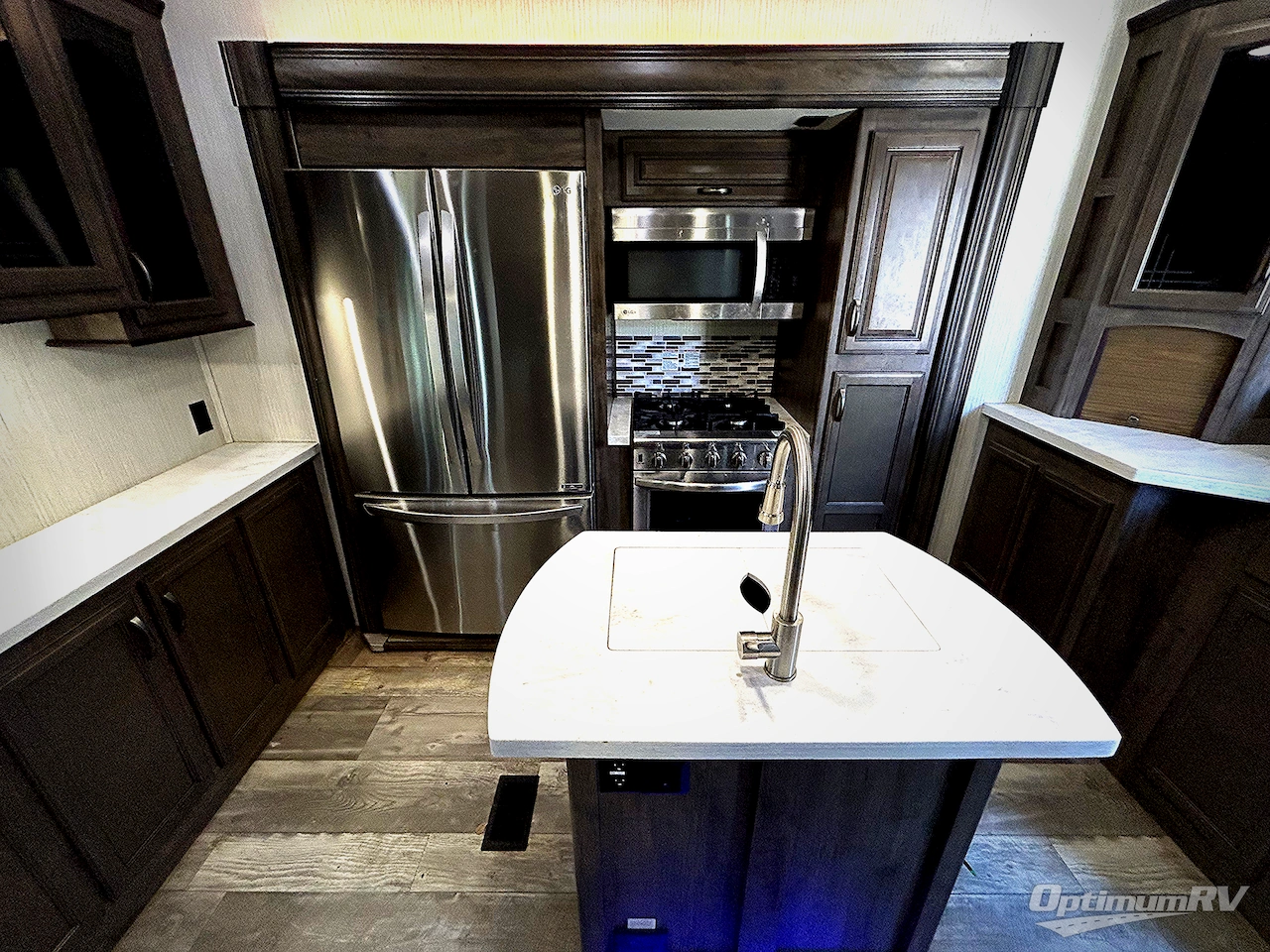 2021 Forest River Sandpiper Destination Trailers 420FL Photo 4