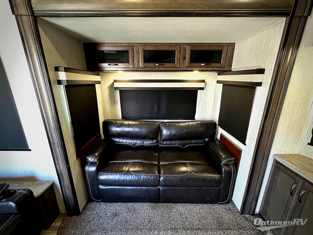 2021 Forest River Sandpiper Destination Trailers 420FL Photo 8