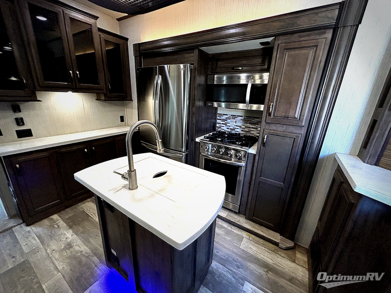 2021 Forest River Sandpiper Destination Trailers 420FL Photo 11