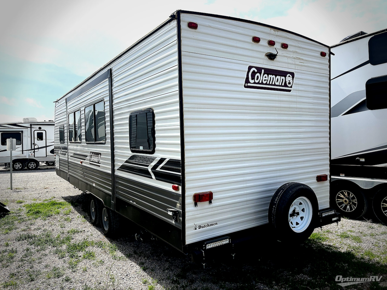 2022 Dutchmen Coleman Lantern Series 263BH Photo 3