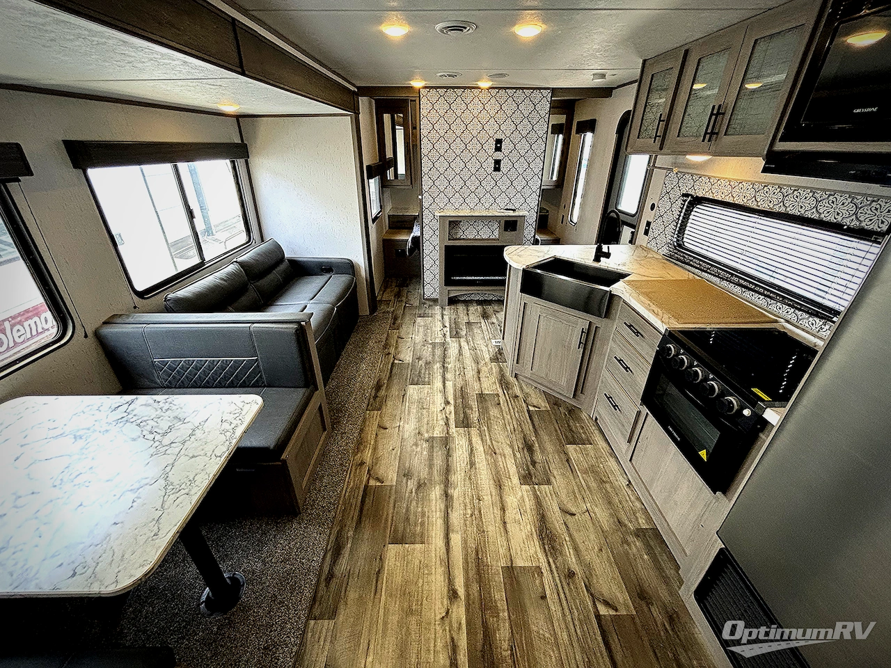 2022 Dutchmen Coleman Lantern Series 263BH Photo 5