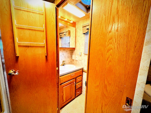 2004 Newmar Dutch Star 4010 RV Floorplan Photo