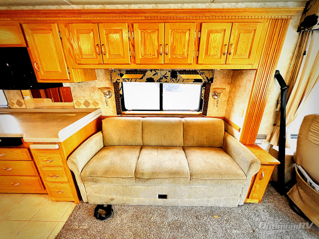 2004 Newmar Dutch Star 4010 Photo 7