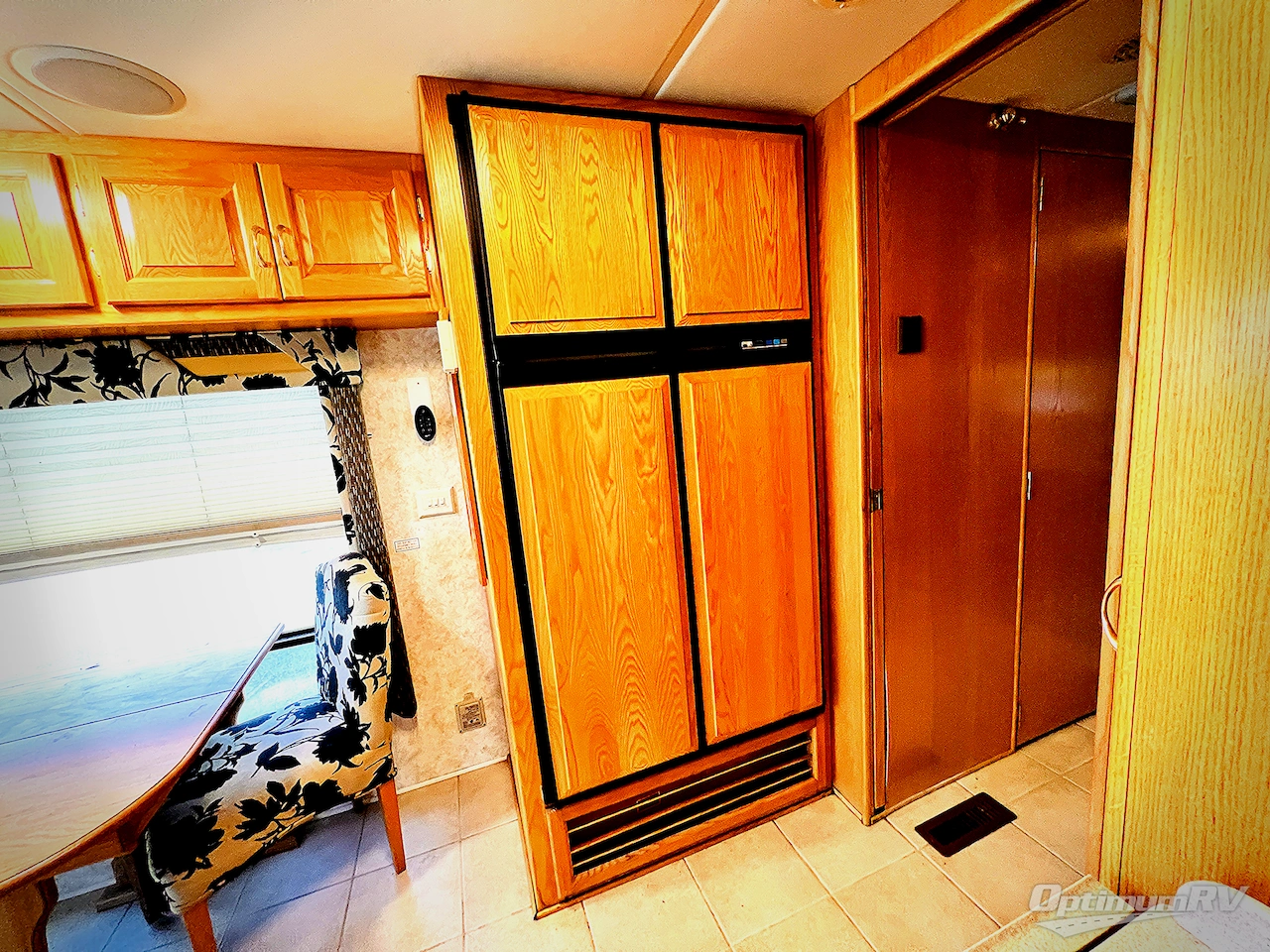 2004 Newmar Dutch Star 4010 Photo 14