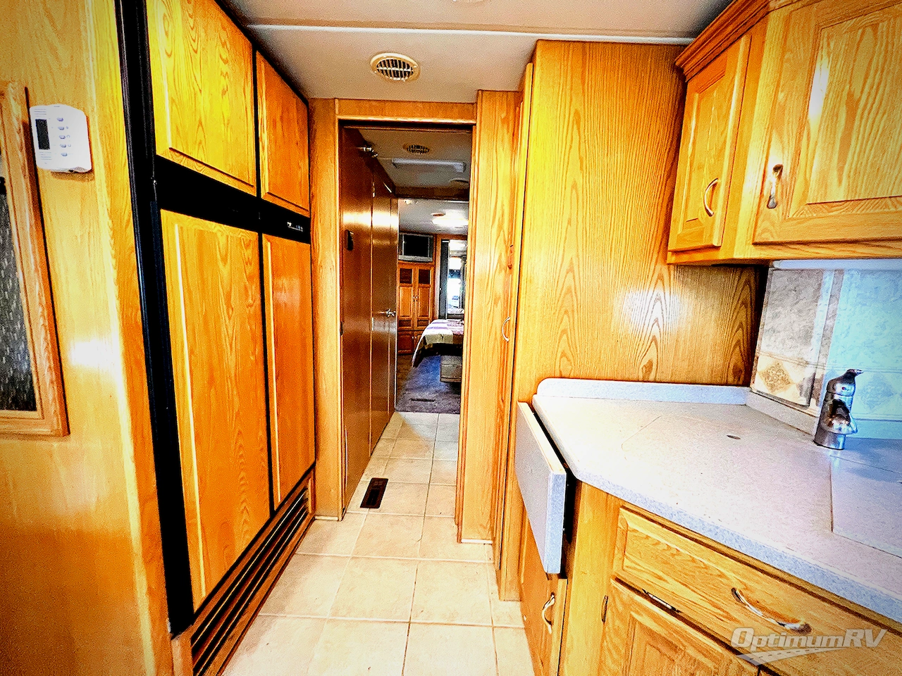 2004 Newmar Dutch Star 4010 Photo 15