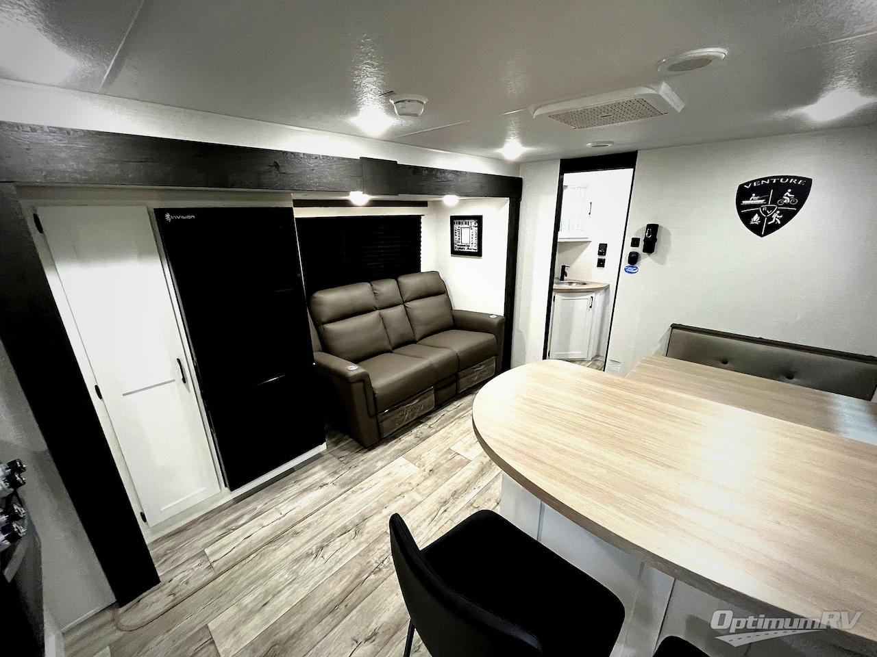 2025 Venture Sienna SA231VRK Photo 5