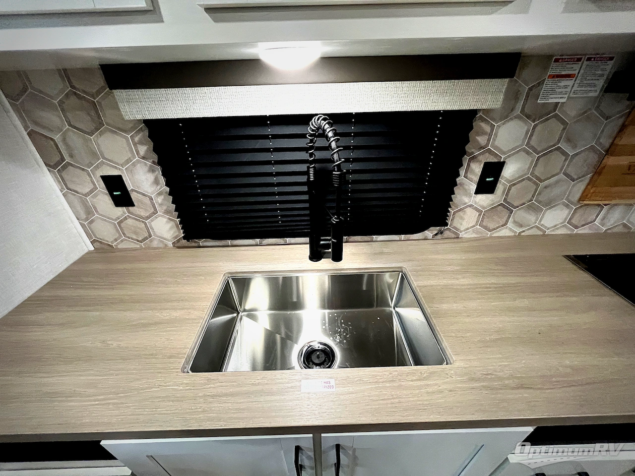 2025 Venture Sienna SA231VRK Photo 10