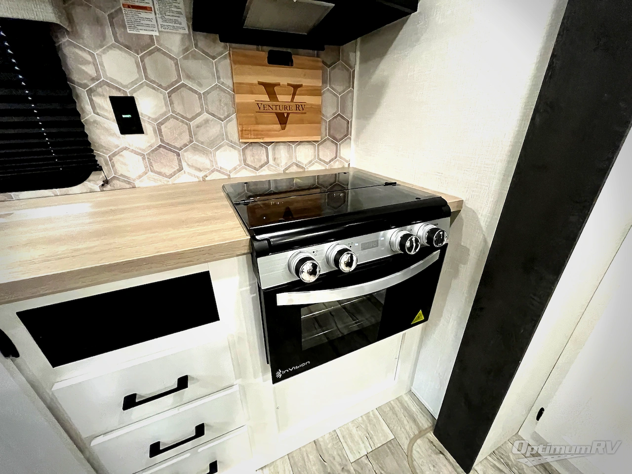 2025 Venture Sienna SA231VRK Photo 13