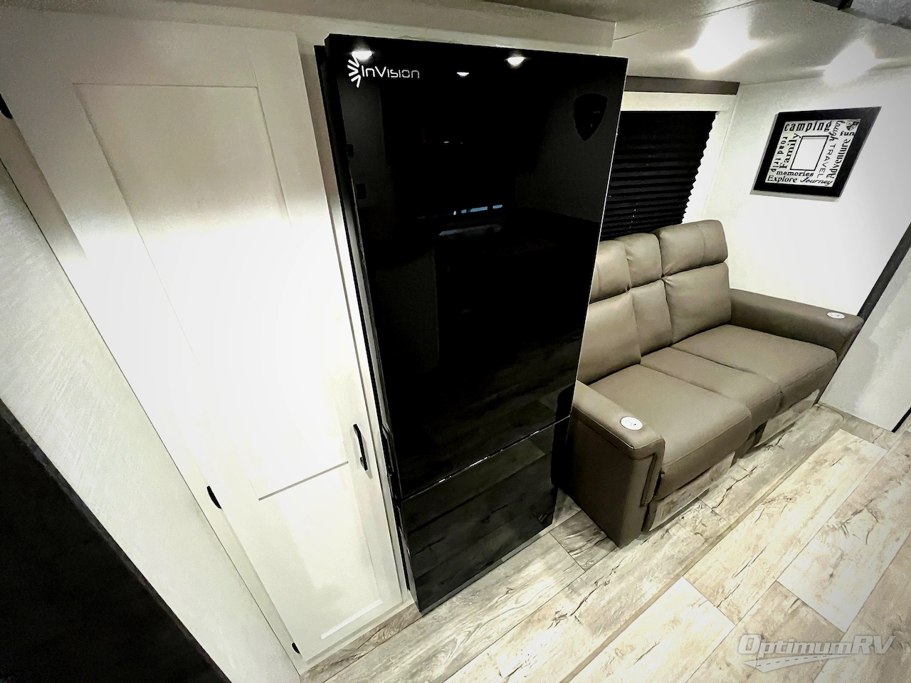 2025 Venture Sienna SA231VRK Photo 15