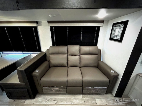 2025 Venture Sienna SA293VIK RV Photo 4