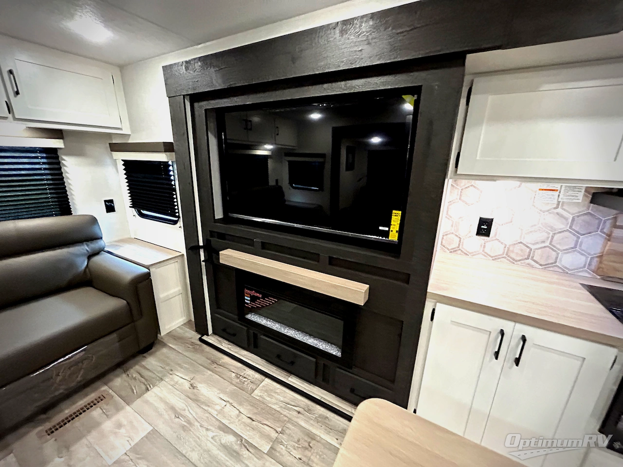 2025 Venture Sienna SA293VIK Photo 17