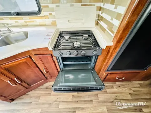 2019 Coachmen Mirada 34BH RV Photo 4