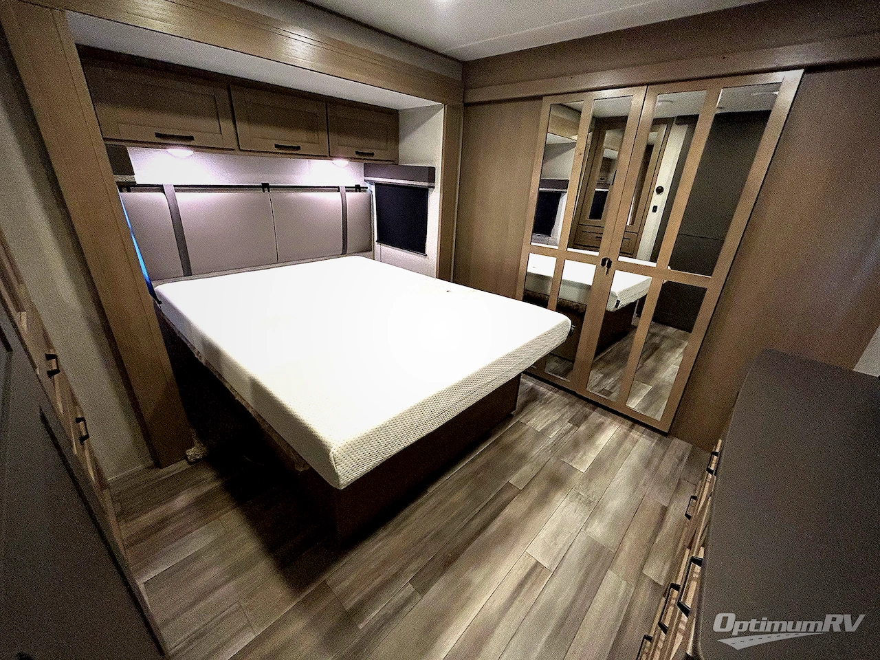 2024 Grand Design Reflection 315RLTS Photo 7