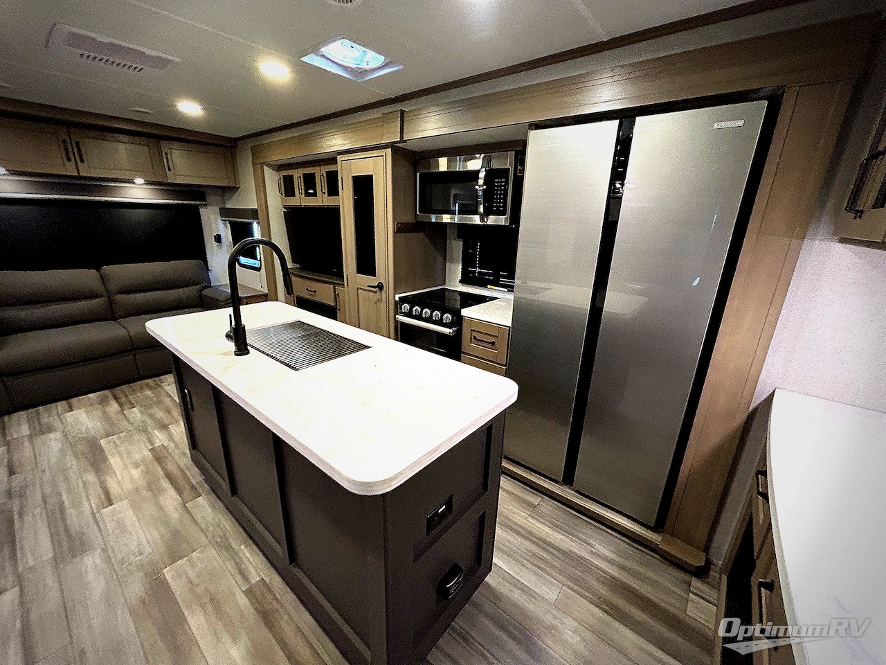 2024 Grand Design Reflection 315RLTS Photo 12