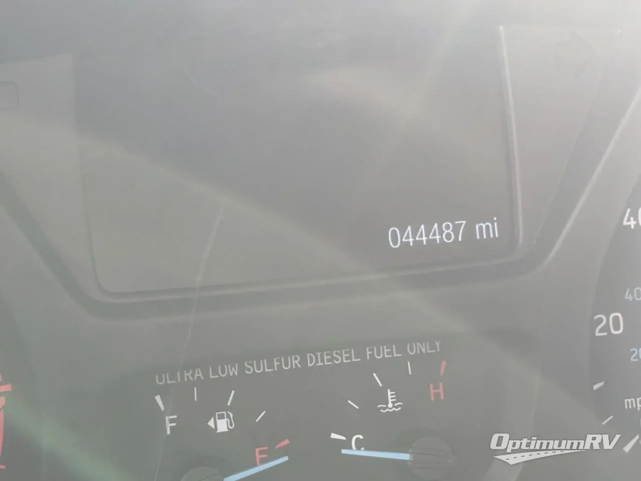 2018 Winnebago Fuse 23A Photo 2