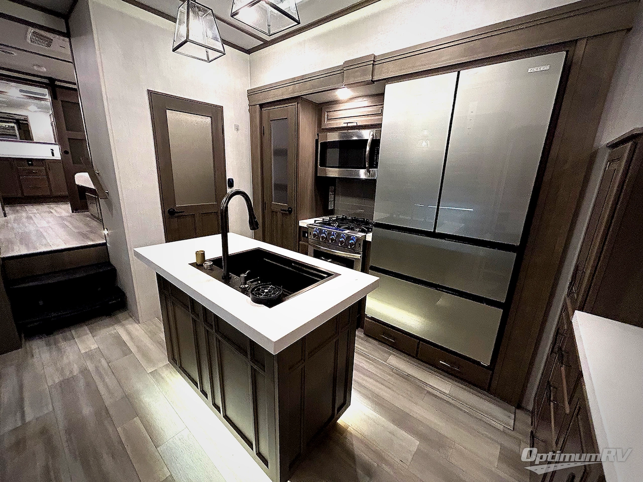 2024 Grand Design Solitude 380FL Photo 14