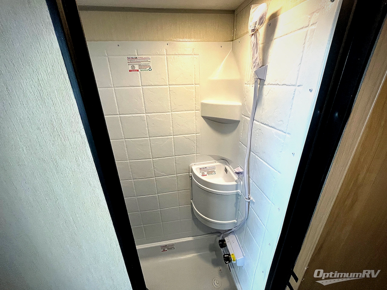 2025 Forest River Cherokee Wolf Pup 14CCW Photo 16