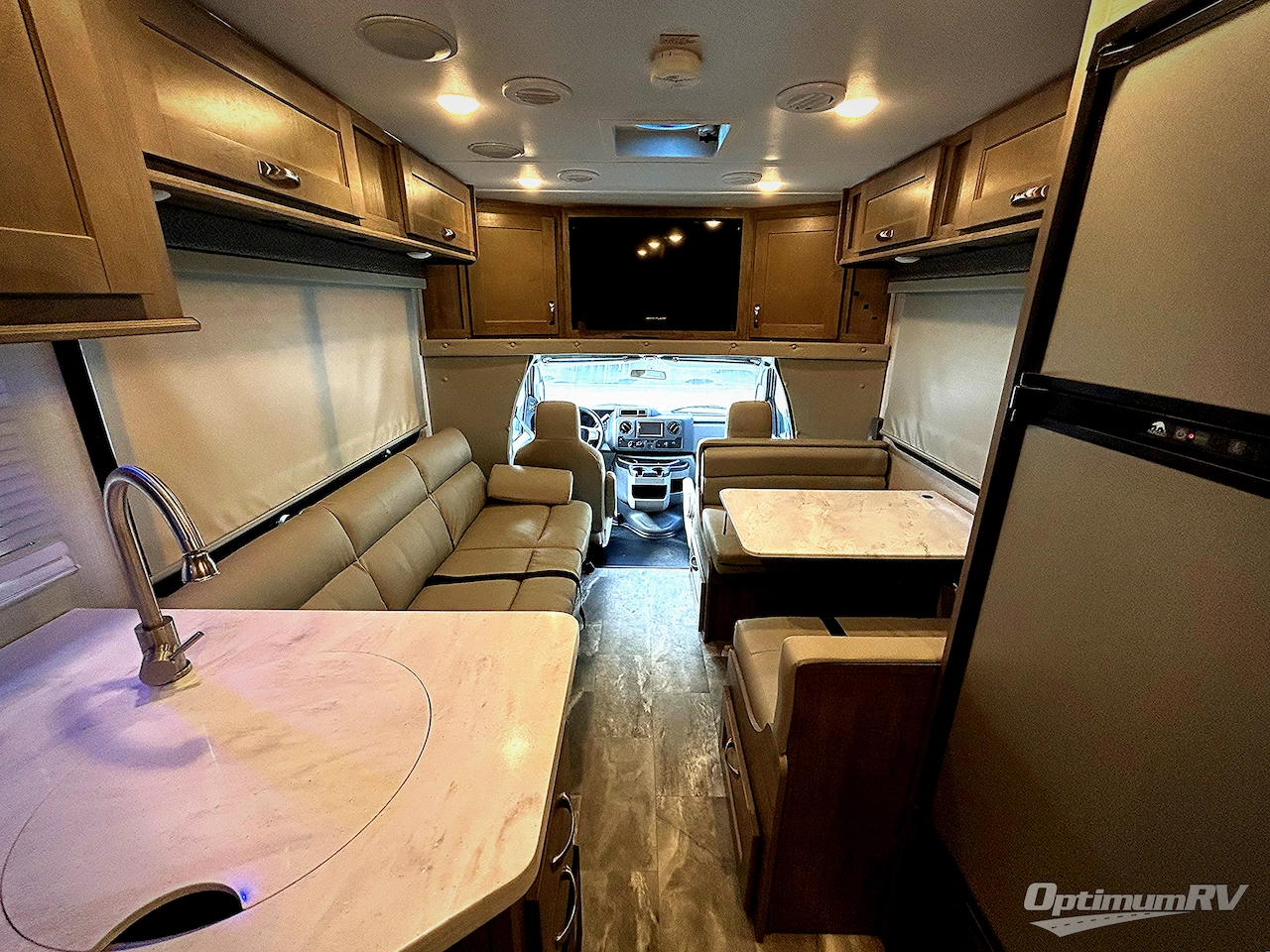 2024 Gulf Stream Yellowstone 5210 Photo 4