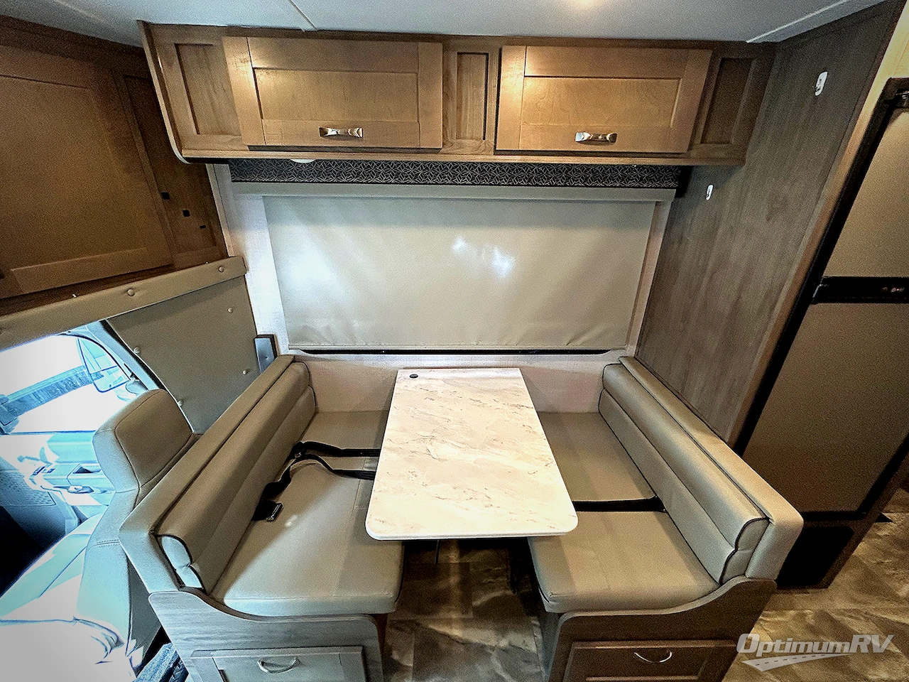 2024 Gulf Stream Yellowstone 5210 Photo 10