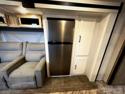 2023 Palomino Puma 26RLS RV Photo 4