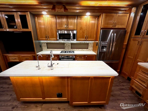 2019 VanLeigh Beacon 39RLB RV Photo 2