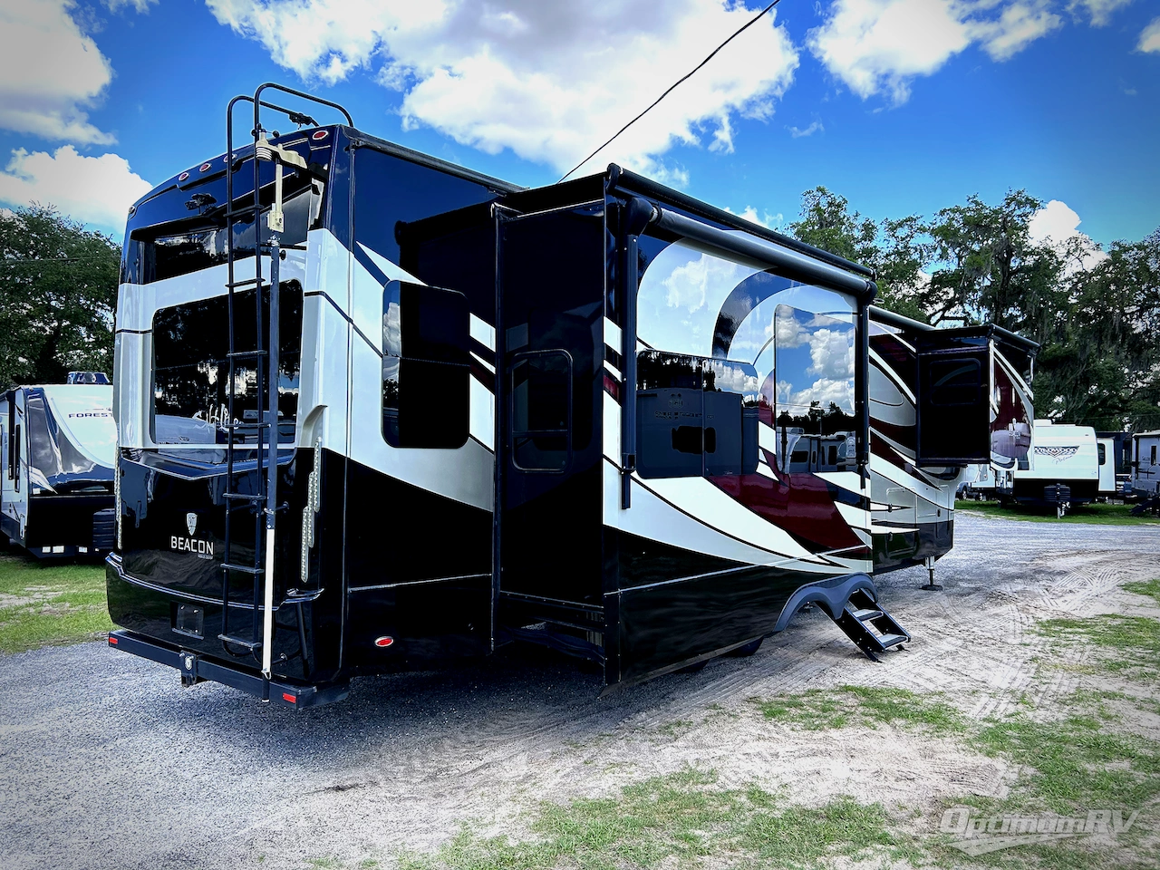 2019 VanLeigh Beacon 39RLB Photo 2
