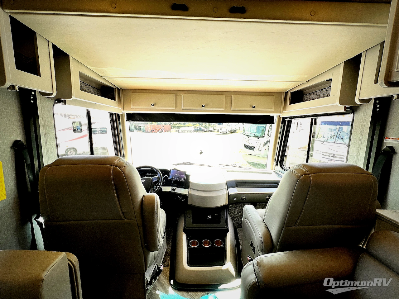 2021 Fleetwood Fortis 33HB Photo 7