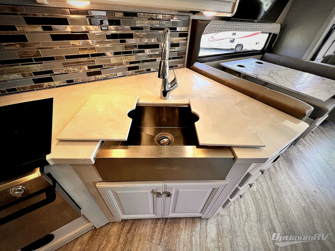 2021 Fleetwood Fortis 33HB Photo 12