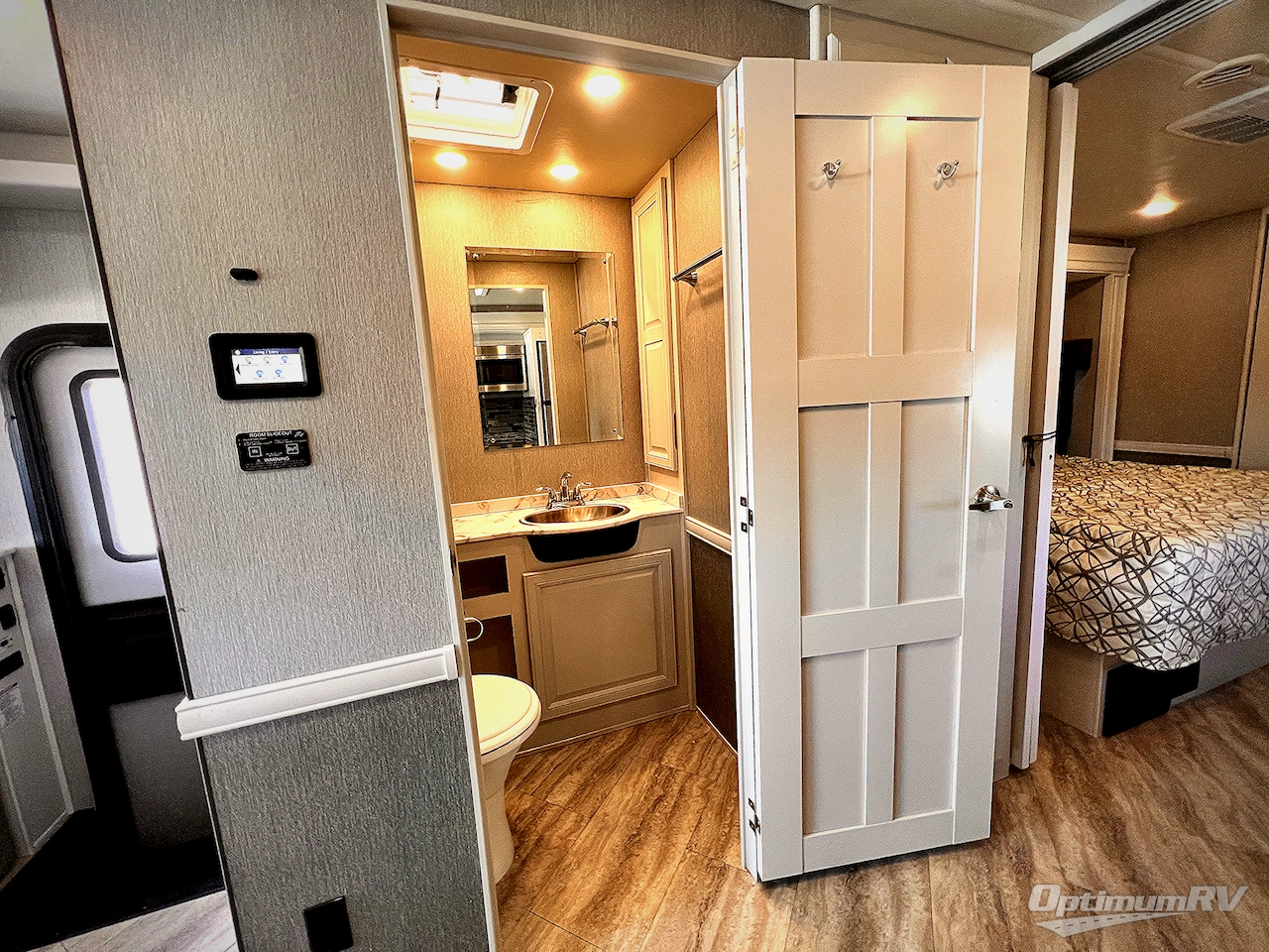 2021 Fleetwood Fortis 33HB Photo 16