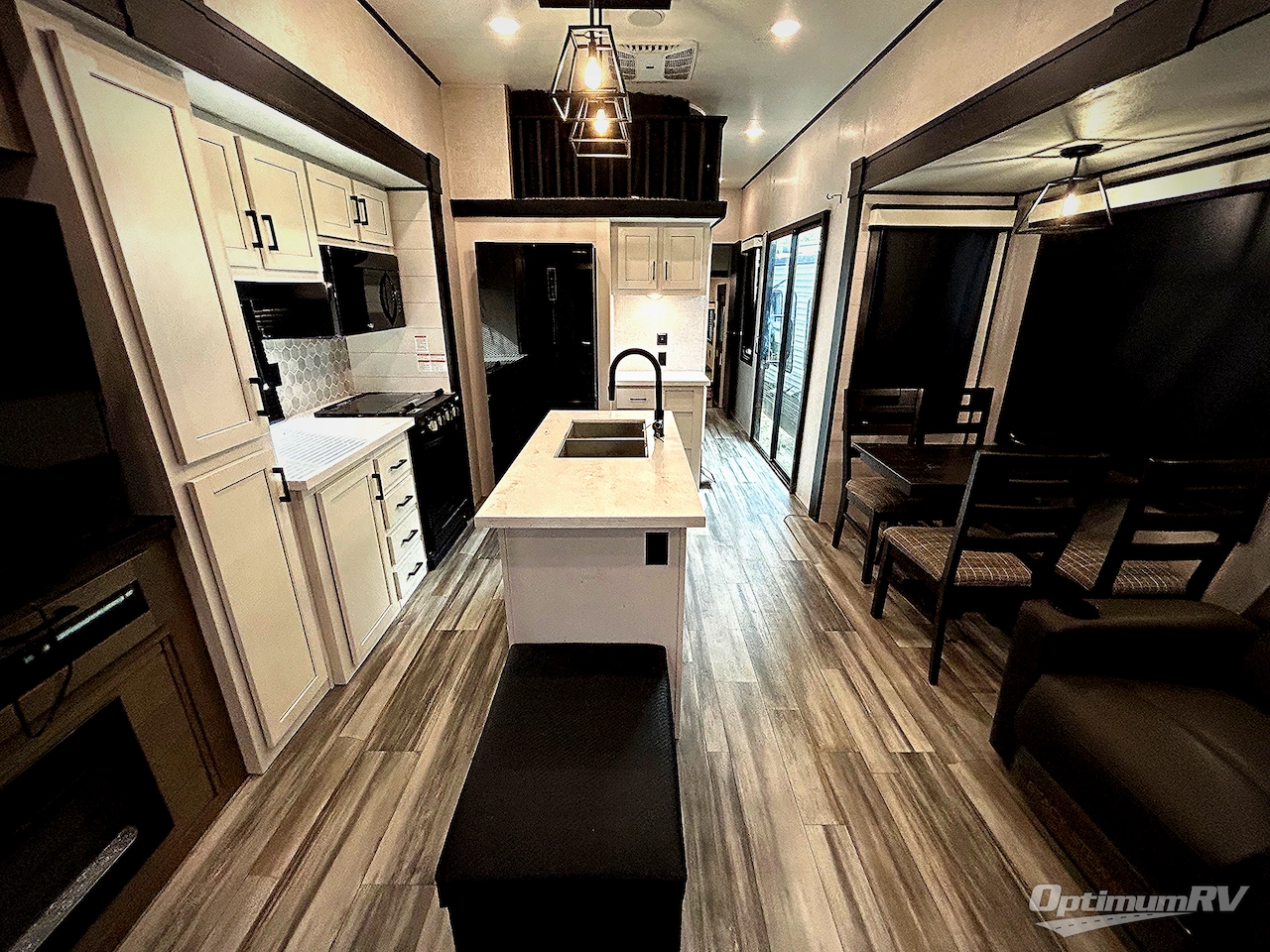 2024 Jayco Jay Flight Bungalow 40DLFT Photo 5