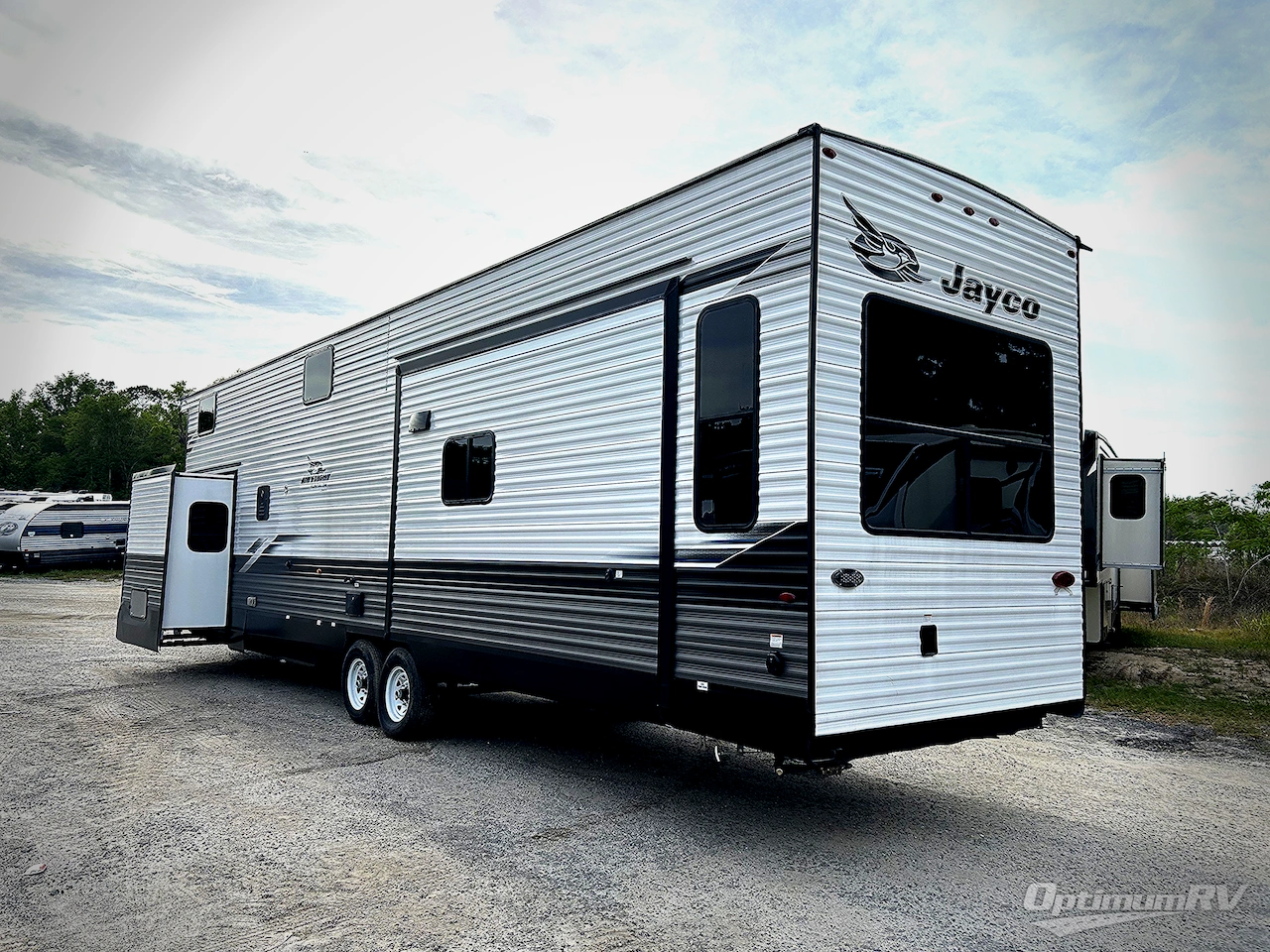 2024 Jayco Jay Flight Bungalow 40DLFT Photo 3