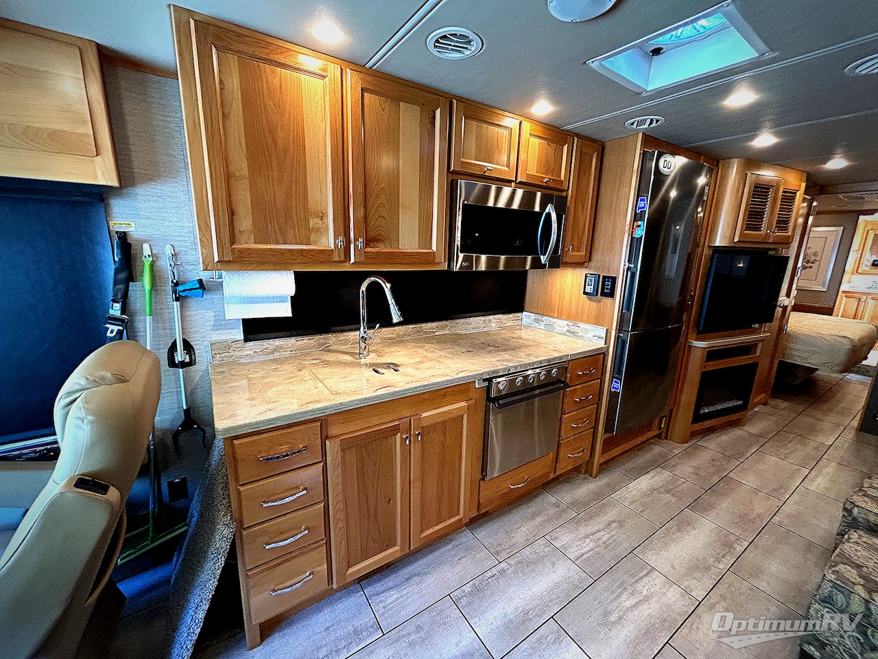 2022 Tiffin Allegro RED 340 38LL Photo 8